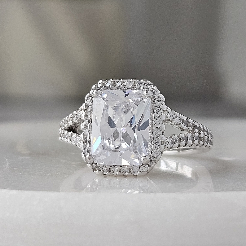 925 Sterling Silver ring, size 6, Radiant cut